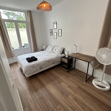 Centre Avec Garage - Parking Apartment