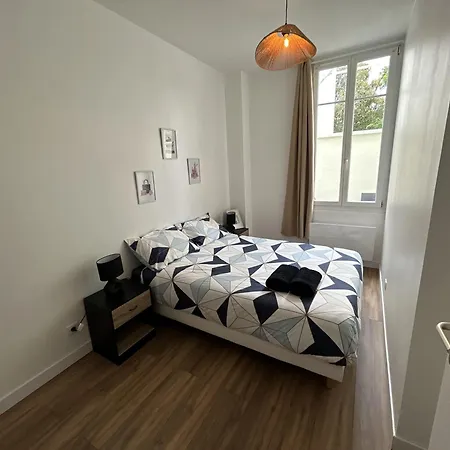 Centre Avec Garage - Parking トロワ